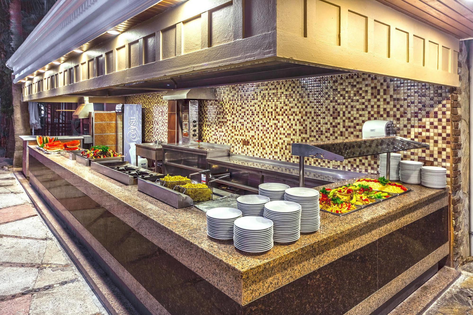 Saritas Hotel Only Family Concept อลันยา ภายนอก รูปภาพ